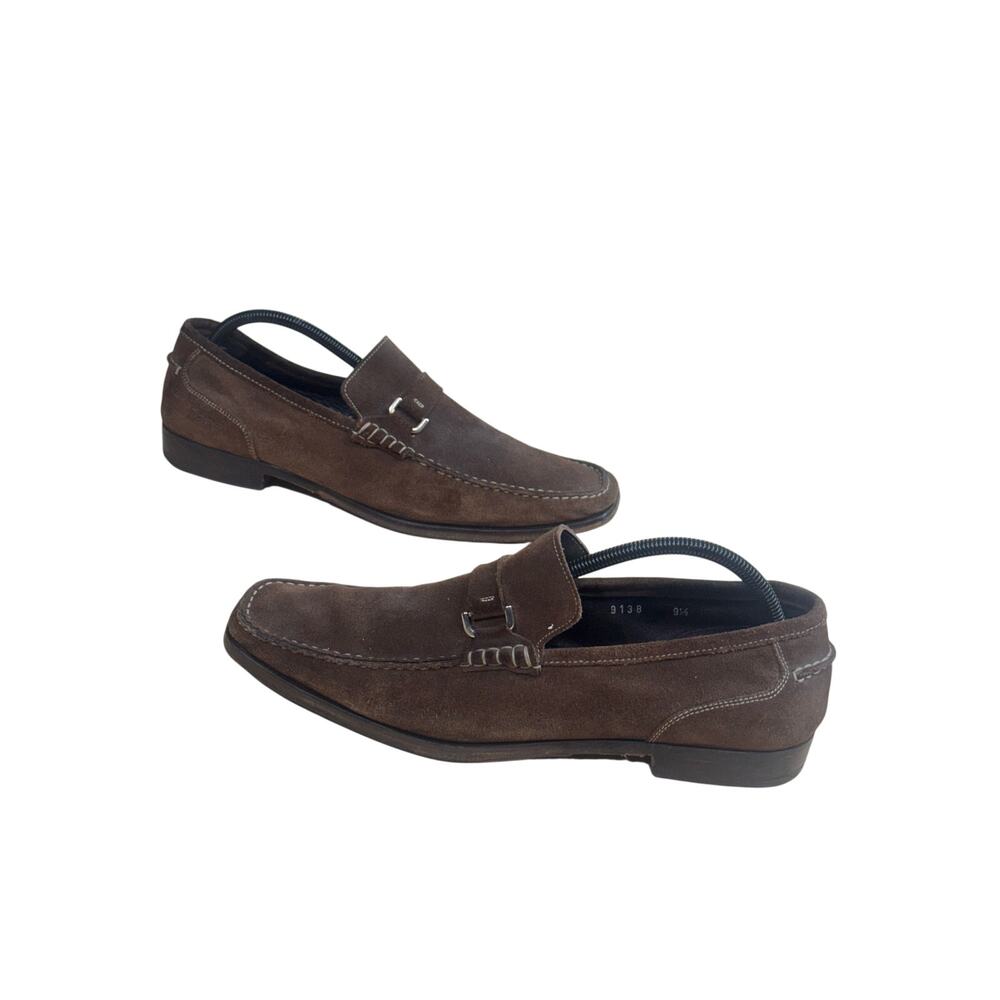 Too boot New York suede slip on penny loafer size 9..5